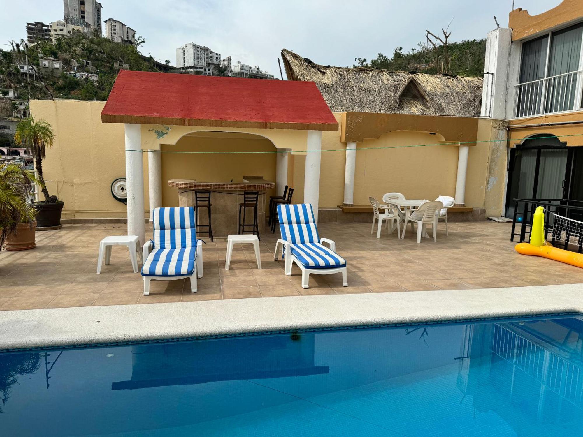 Blue Coast With Pool And Ocean View 10 To 35 P Villa Acapulco Exteriör bild