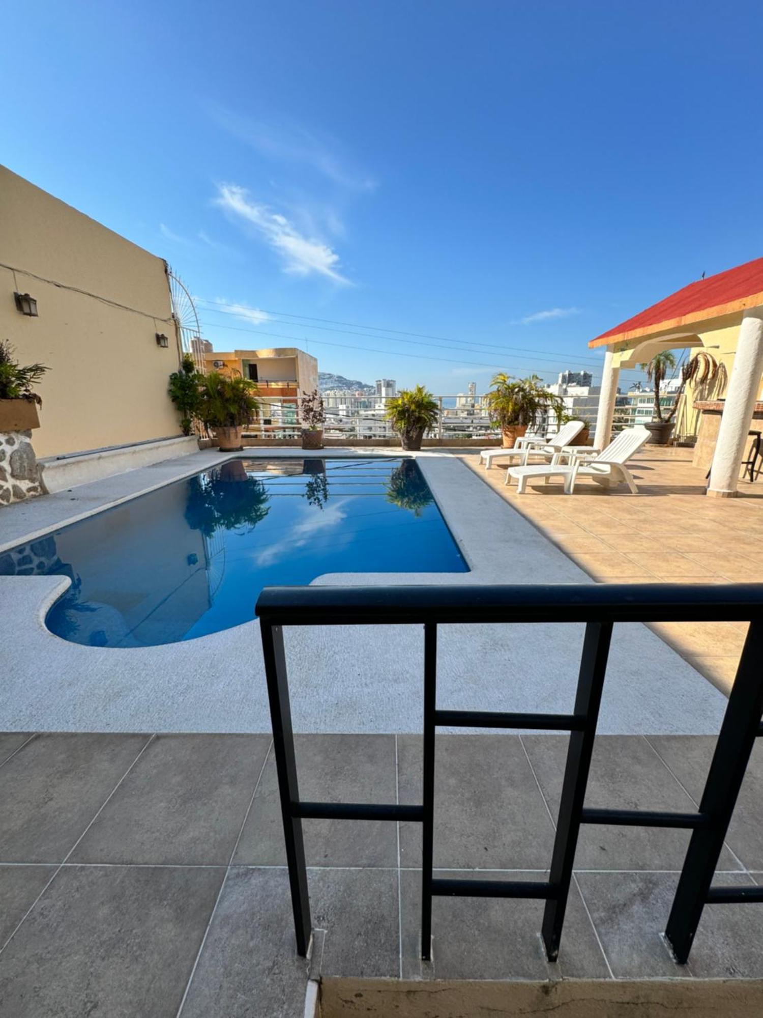 Blue Coast With Pool And Ocean View 10 To 35 P Villa Acapulco Exteriör bild