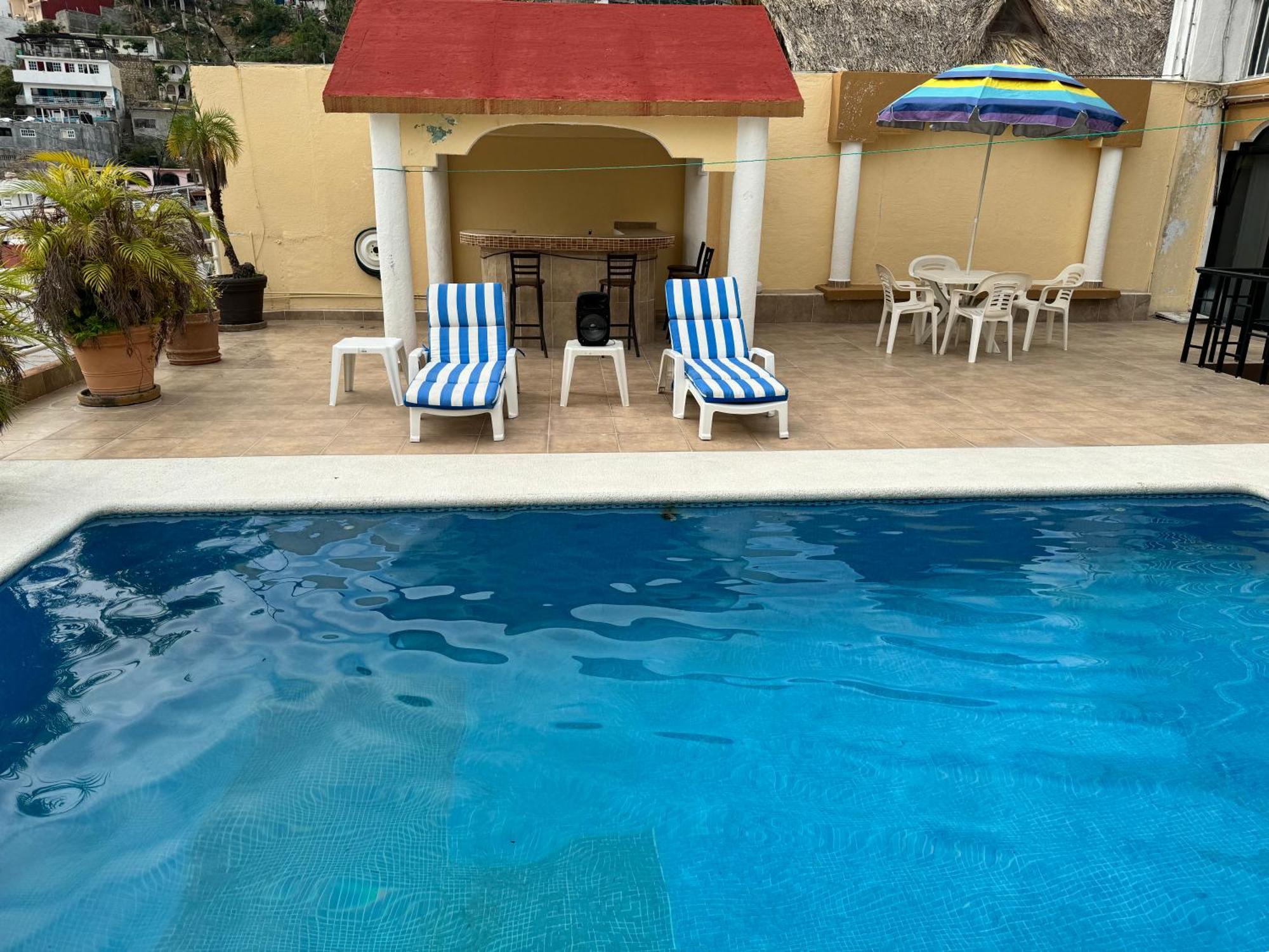 Blue Coast With Pool And Ocean View 10 To 35 P Villa Acapulco Exteriör bild