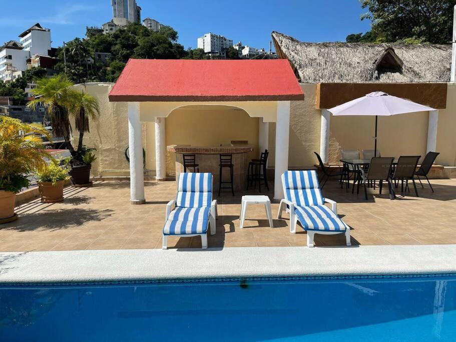 Blue Coast With Pool And Ocean View 10 To 35 P Villa Acapulco Exteriör bild