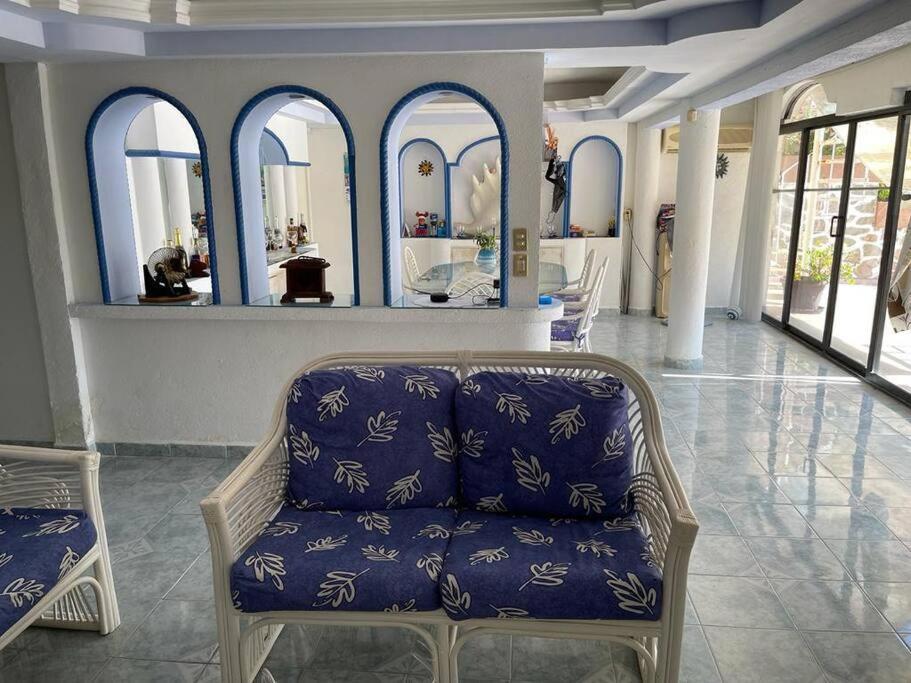 Blue Coast With Pool And Ocean View 10 To 35 P Villa Acapulco Exteriör bild
